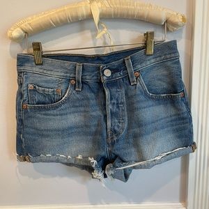 Levi’s high waisted shorts